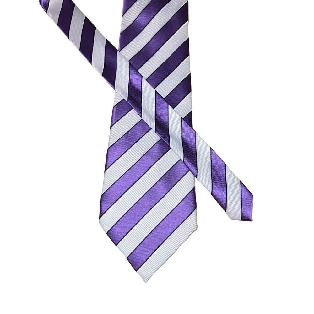 Giorgio Armani Purple & White Handmade in Italy 100% Silk Neck Tie